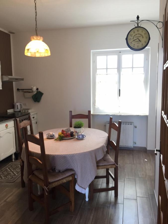 Ferienwohnung Alchimia House Cisano sul Neva Exterior foto